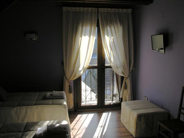 Hostal Rural Casa Parda 트라마카스티야드테나 외부 사진